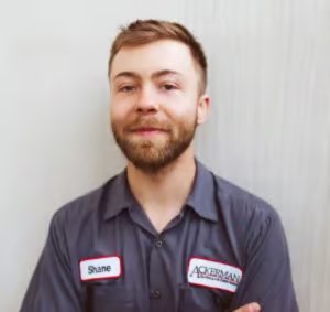 Ackerman-Nolan employee; Shane Phillips.